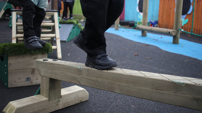 Free Standing Incline Balance Beam